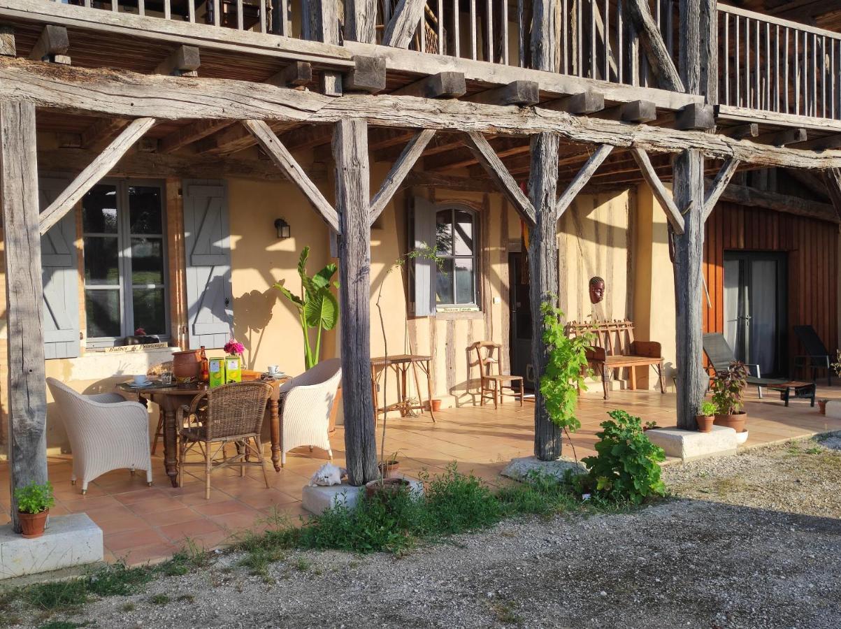 Ferme Ahoco Chambre D'Hotes Residence D'Artistes Lavit ภายนอก รูปภาพ