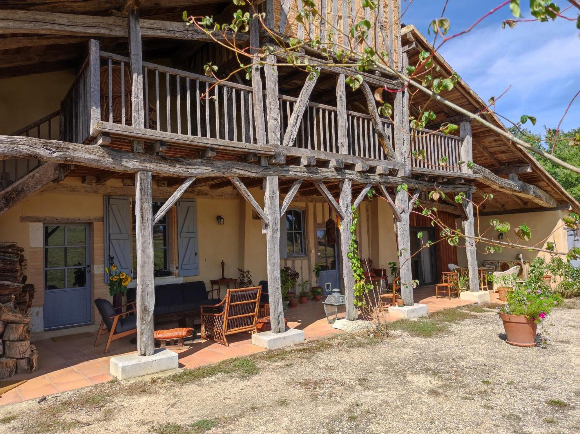 Ferme Ahoco Chambre D'Hotes Residence D'Artistes Lavit ภายนอก รูปภาพ